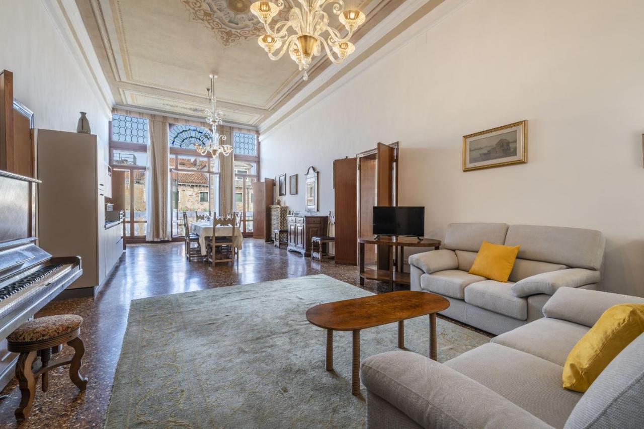 Ca' Magia - Rialto Exclusive Residence By Wonderful Italy Venedig Exteriör bild