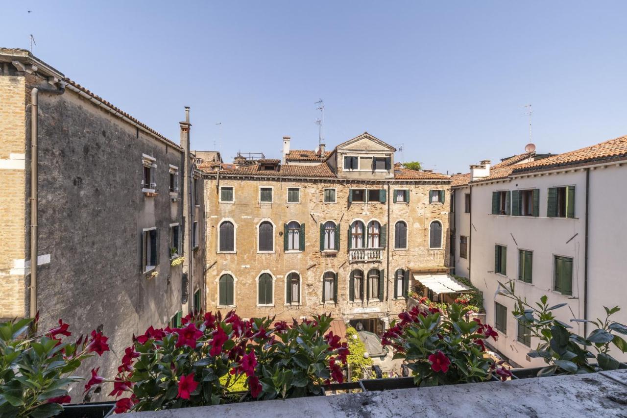 Ca' Magia - Rialto Exclusive Residence By Wonderful Italy Venedig Exteriör bild