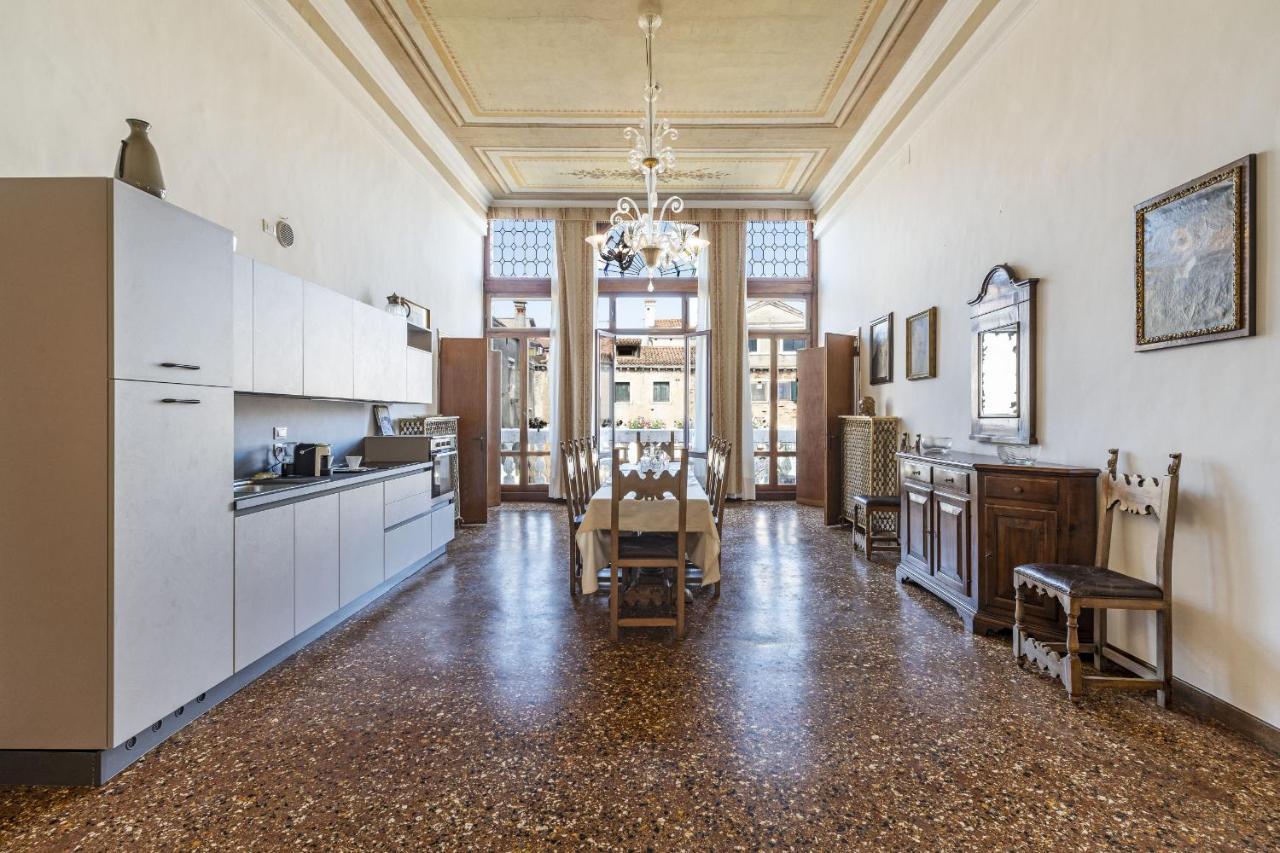 Ca' Magia - Rialto Exclusive Residence By Wonderful Italy Venedig Exteriör bild