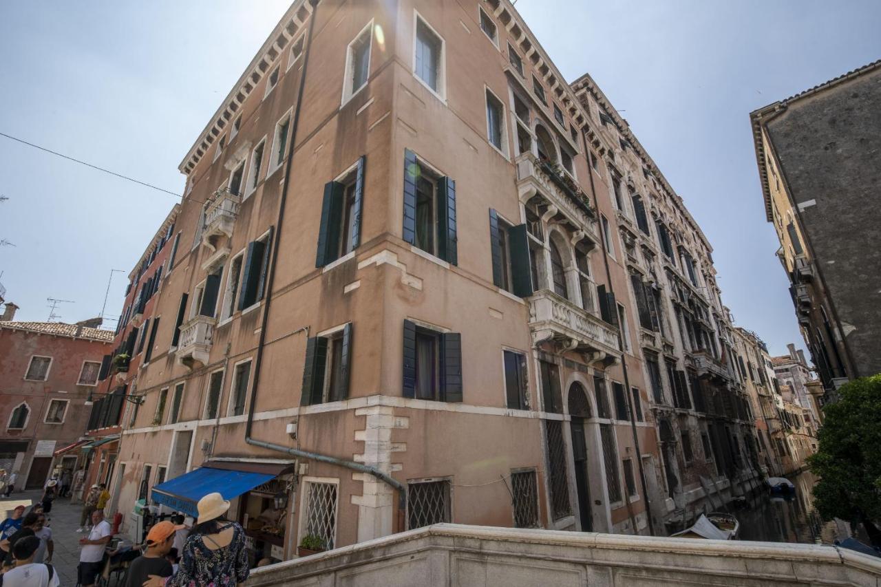 Ca' Magia - Rialto Exclusive Residence By Wonderful Italy Venedig Exteriör bild